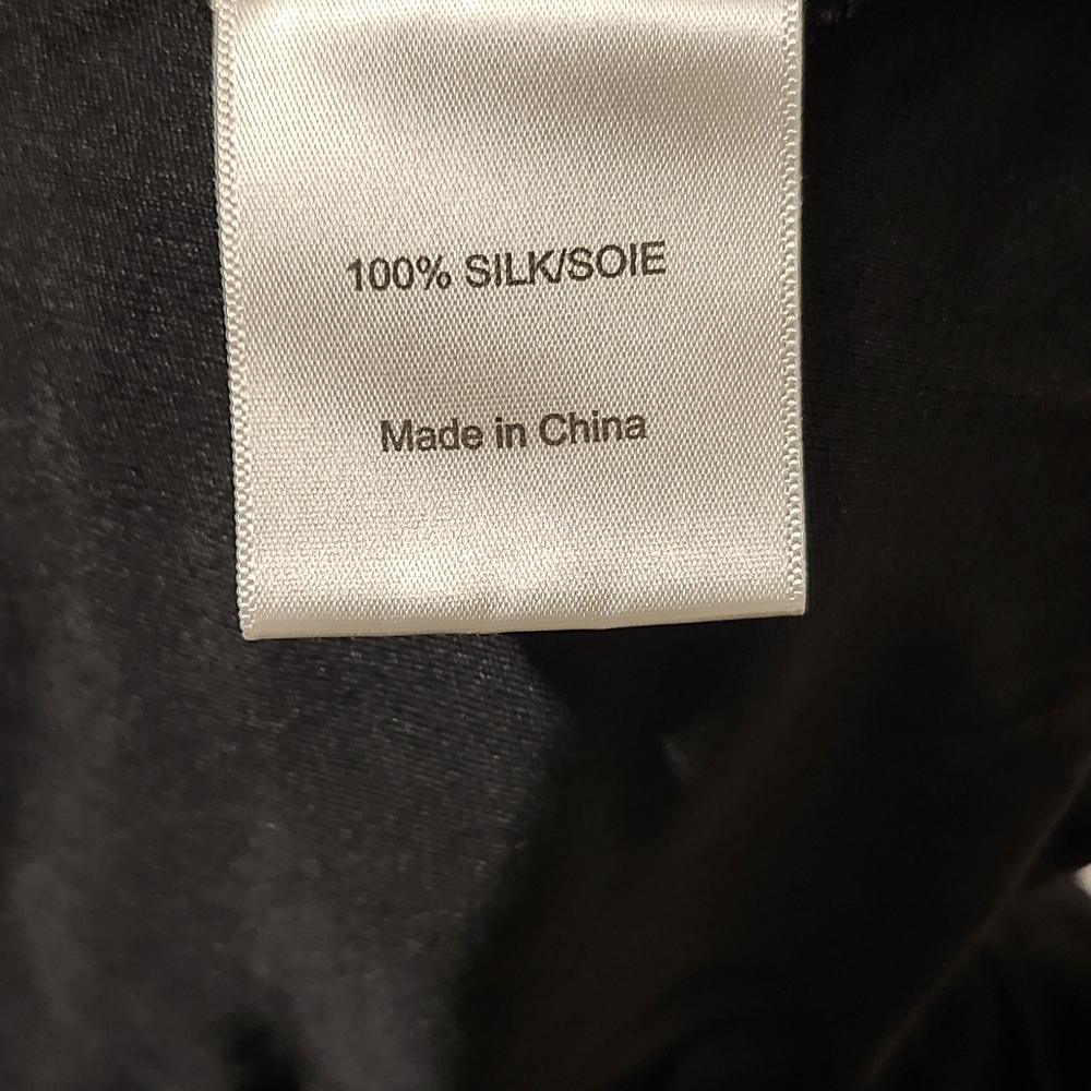 Tory Burch 100% Silk Black Button Down Blouse Long Sleeve | Gold Logo Buttons - Picture 5 of 6